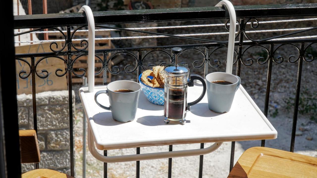 Cozy Apartments In Symi Center المظهر الخارجي الصورة