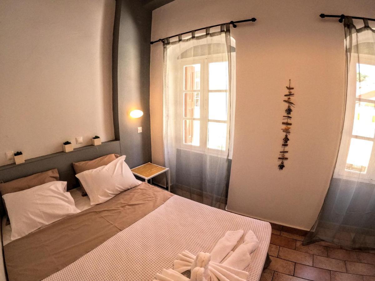 Cozy Apartments In Symi Center المظهر الخارجي الصورة