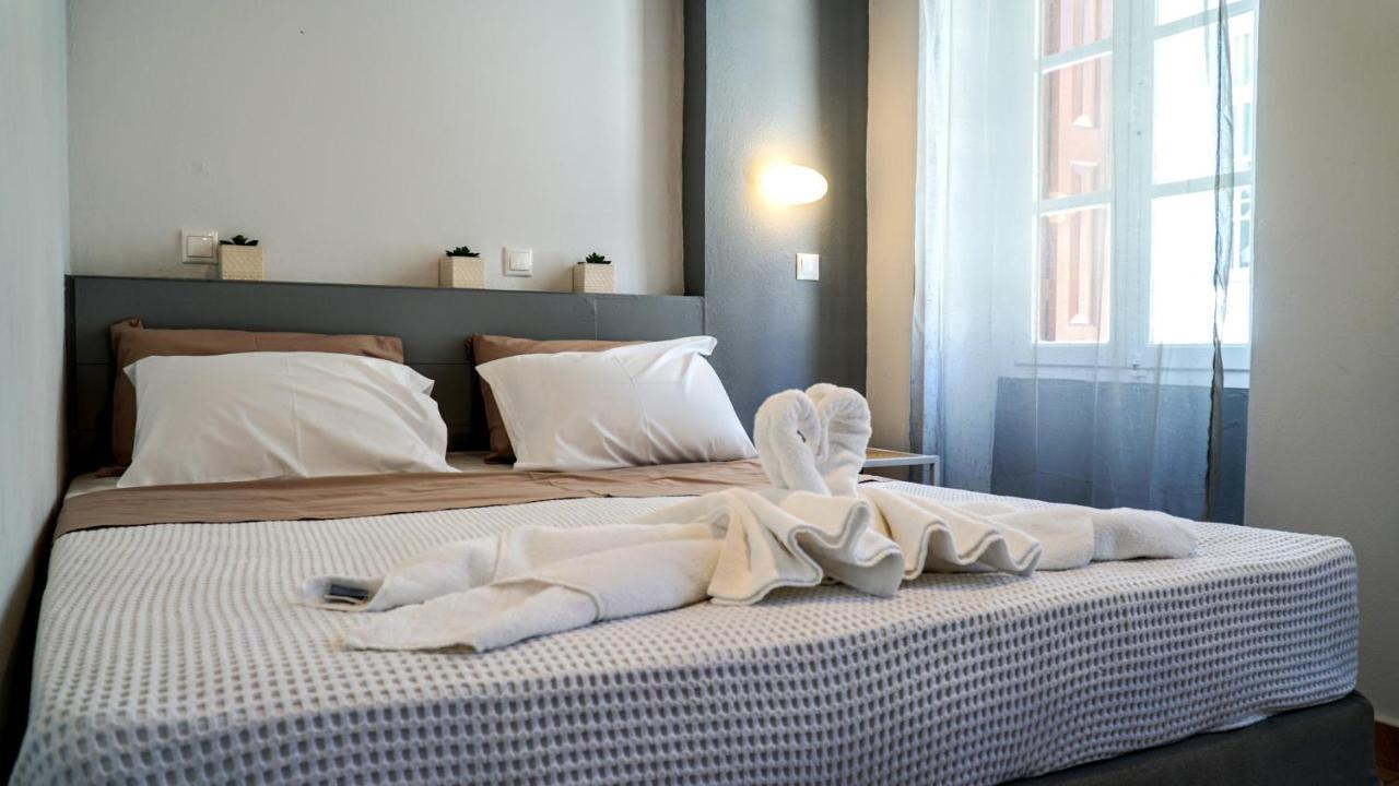 Cozy Apartments In Symi Center المظهر الخارجي الصورة