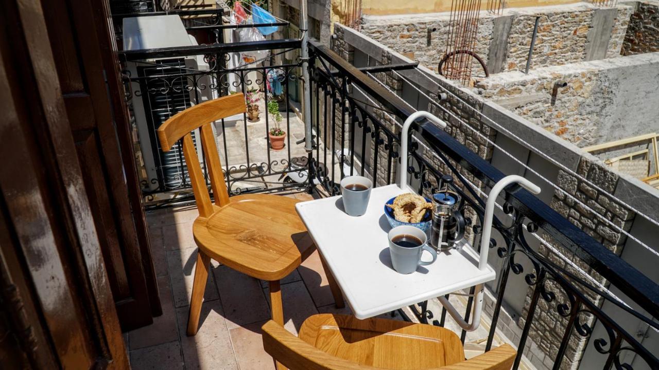 Cozy Apartments In Symi Center المظهر الخارجي الصورة