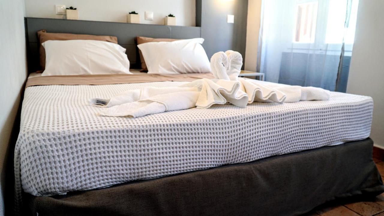 Cozy Apartments In Symi Center المظهر الخارجي الصورة