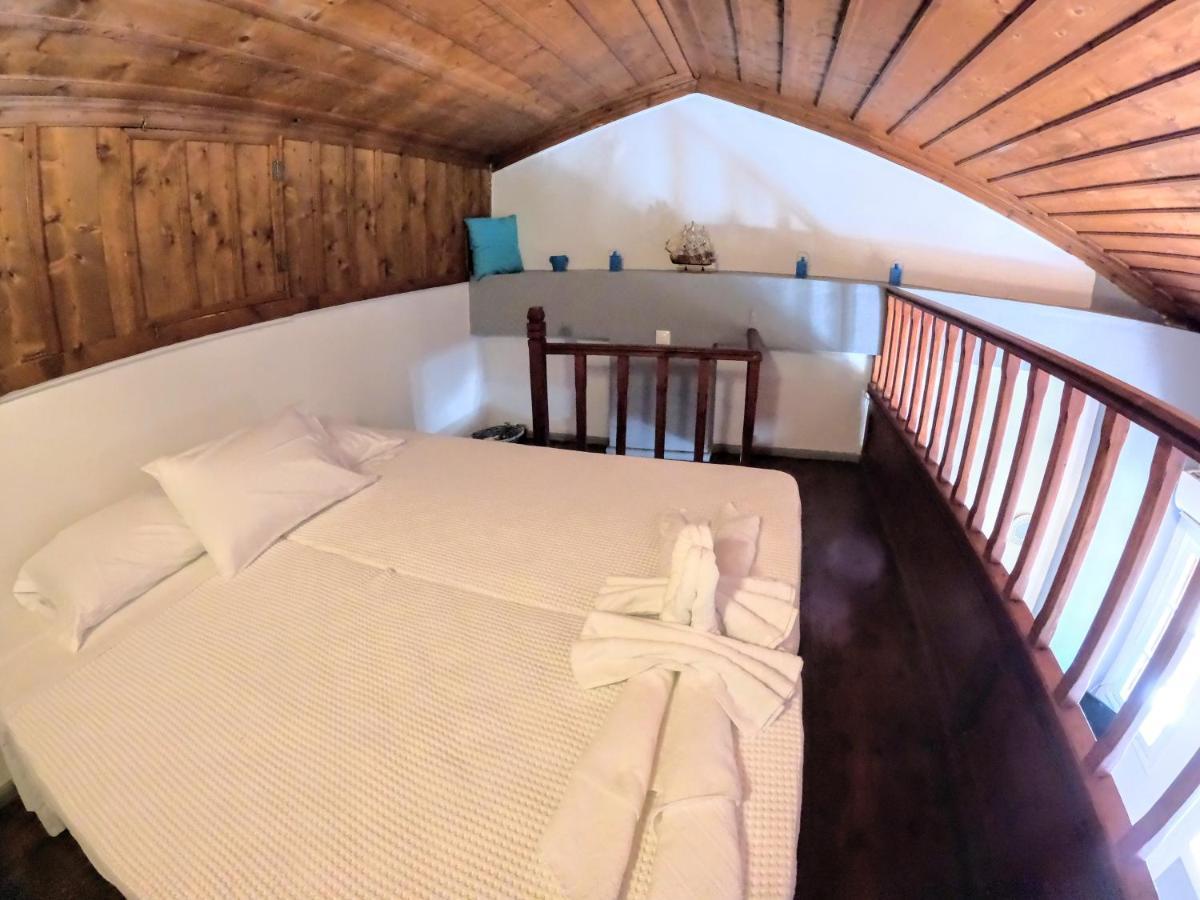Cozy Apartments In Symi Center المظهر الخارجي الصورة